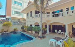 AnanTa Pool Villa Pattaya, 10 mins to Walking St.