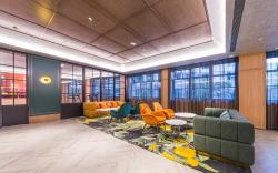 Orange Hotel Shanghai Xujiahui Stadium