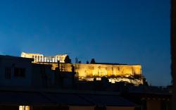 BOOK HOMES ATHENS - ATTIC SIDE ACROPOLIS VIEW