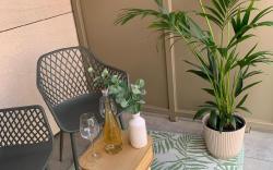 Magnific studio central near free Parking and Ride