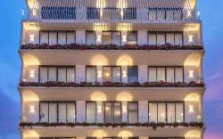 Len's Hotel