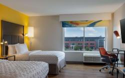 Tru by Hilton Ankeny