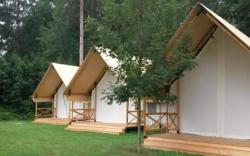 Comfortable tent lodge with veranda