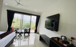 Rainwood Aurum Resort