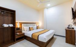 Hotel Ananta