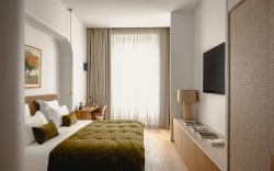 1.75 Paris La Source