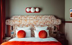 1.75 Paris La Trêve