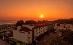 Mangsang Dluwa Hotel