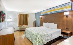 HomeTowne Studios Lancaster