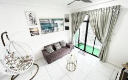 Platino 10 Pax, few steps to Paradigm & escape JB