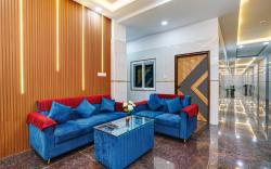 HOTEL SKY BLUE SUITES