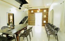 Mahalaxmi Hills Bungalow