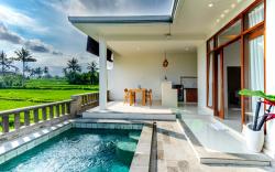 Villa Padang Santhi