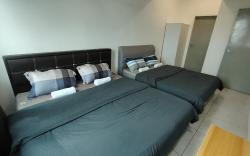 Meritus 3BR seaview 15