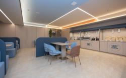 Hanting Hotel Hangzhou Lin'an Qingshan Lake Baolong Plaza