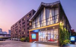 SureStay by Best Western Iconic Ari-Jatujak