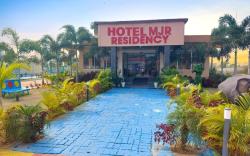 Swimming Pool Hotel Goroomgo MJR Puri with Free Pickup and Drop From Sea Beach