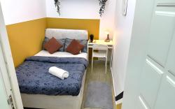 Couple Partition Room in Tecom Near Metro