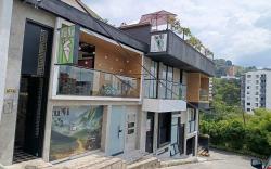 Tuki Hostel & Lounge