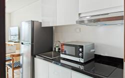 Newly OC Studio Apt w/ Pool, Gym, WiFi  by 2ndHome