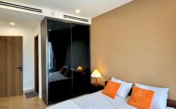 Luxury 2 Br with amazing view of Saigon River