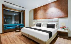 Townhouse Chhatarpur Near Metro Park