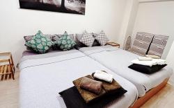 Shinosaka30s/Umeda 6min/Early Check in/FREE WIFI/1