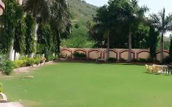 HOTEL GARDEN VIEW NATHDWARA PURE VEG
