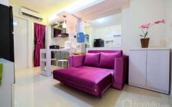Comfy 2BR Bassura City Apt near Mall By Travelio