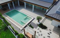 OCEANNEWPOOLVILLA บ้านพักพลูวิลล่าสัตหีบ