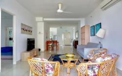 Spacious Friendmily 3B2R #Netflix #Seaview #Gurney
