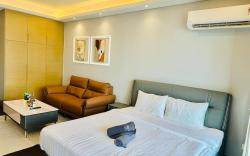 Luxury Seaview Room with Balcony By XinAn