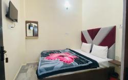 Rudraksha Paying Guest House