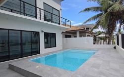 Moon Beach House
