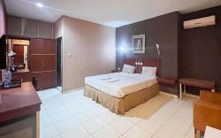 Urbanview Trisula Hotel Makassar