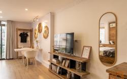 HomestayCHAT* HV5* Antique Studio 5