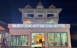Vang Vieng Rivercube Hotel