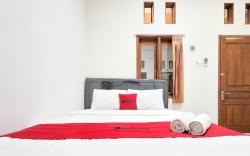 RedDoorz Syariah @ Jalan Panglima Sudirman Probolinggo