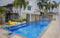 R2 Bed and Pool Kanchanaburi