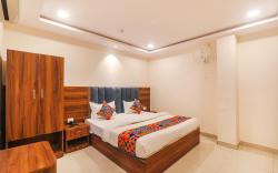 FabHotel Rachna Palace and Banquets - Nr. Lekhraj Metro Station