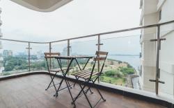 Danga Bay Coastal Charm 3BR 8Pax w 3Balcony