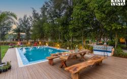 StayVista at Barton Estate w/ Outdoor Pool-Manesar