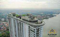 Melaka Silverscape Premier Suite Sleep 4-5 by MPL
