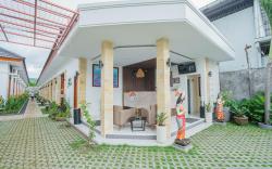 The Cabin Hotel Lovina Bali