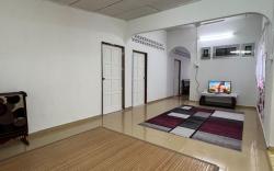 D` Simpang Homestay