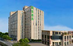Hi Inn Nanchang Honggutan Xuefu Avenue East Subway Station