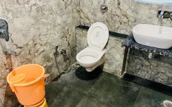 Stay 10 Parallel Apartment Hotel