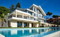 Villa Rita Pool & Spa