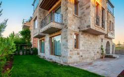 Cappadocia Fiesta Stone House