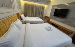 Ramanjaneya Hotel